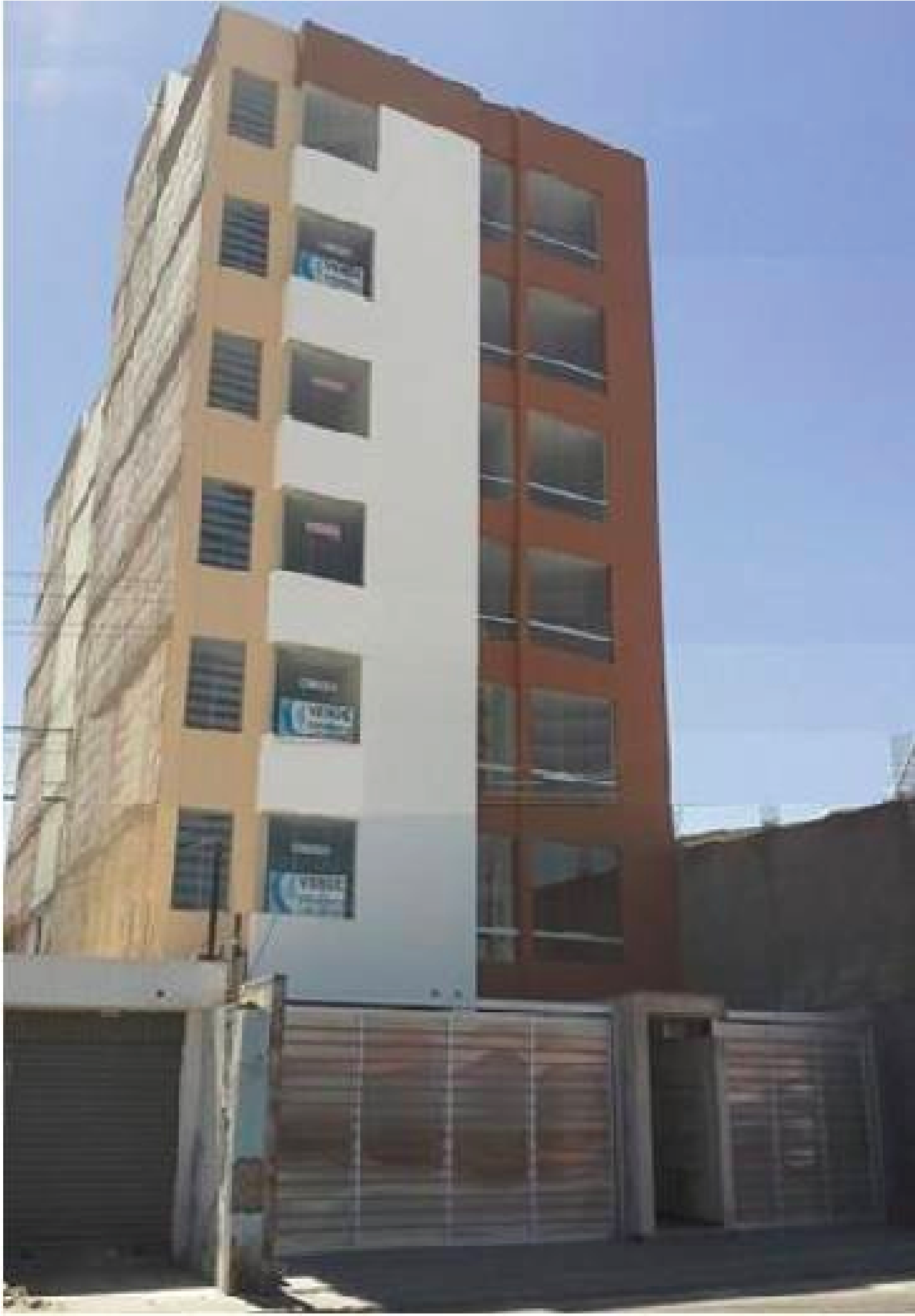 Fachada de un edificio entregado por Novacons